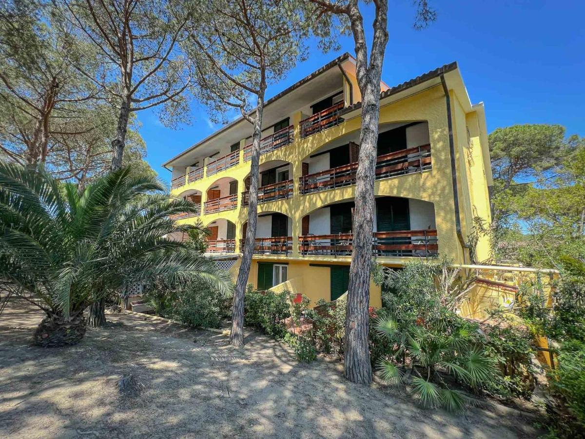 Hotel Meridiana Marina di Campo Buitenkant foto