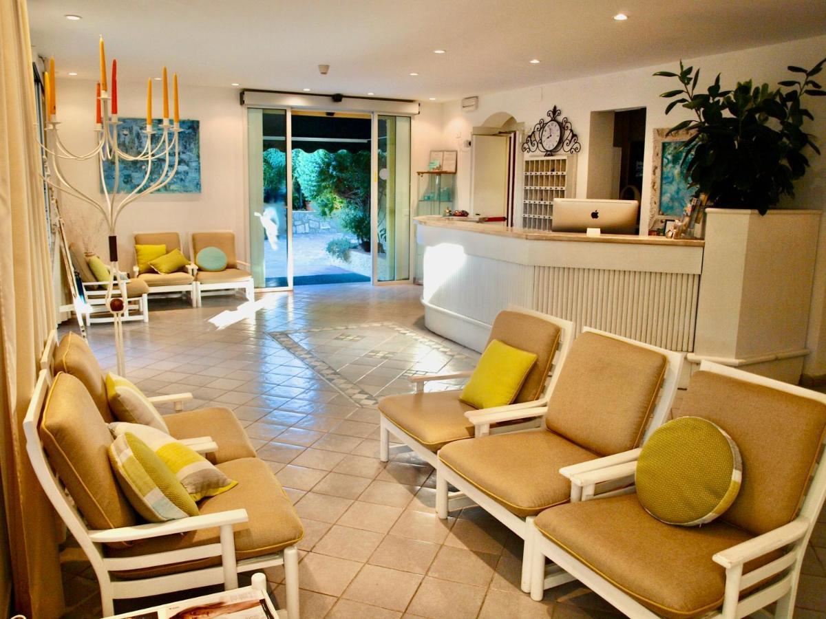 Hotel Meridiana Marina di Campo Buitenkant foto