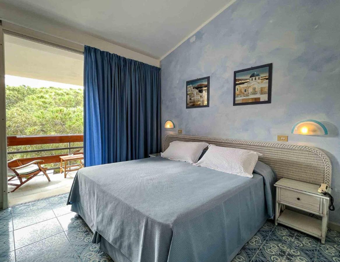 Hotel Meridiana Marina di Campo Buitenkant foto